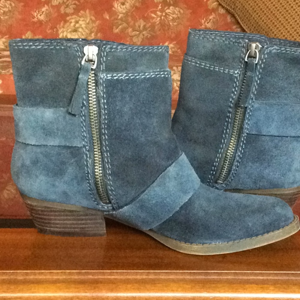 Booties - Picture 2 of 5